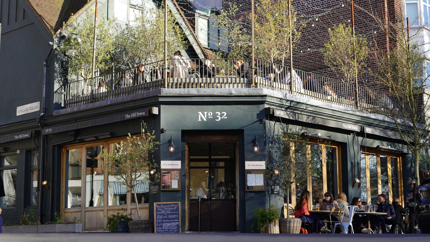 No.32 Clapham